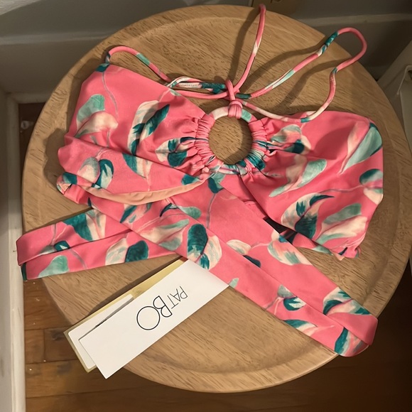 COPY - COPY - NWT ANTHROPOLOGIE PATBO BIKINI TOP AND RUFFLED HIGH-WAISTED BOTTO… - Picture 4 of 8